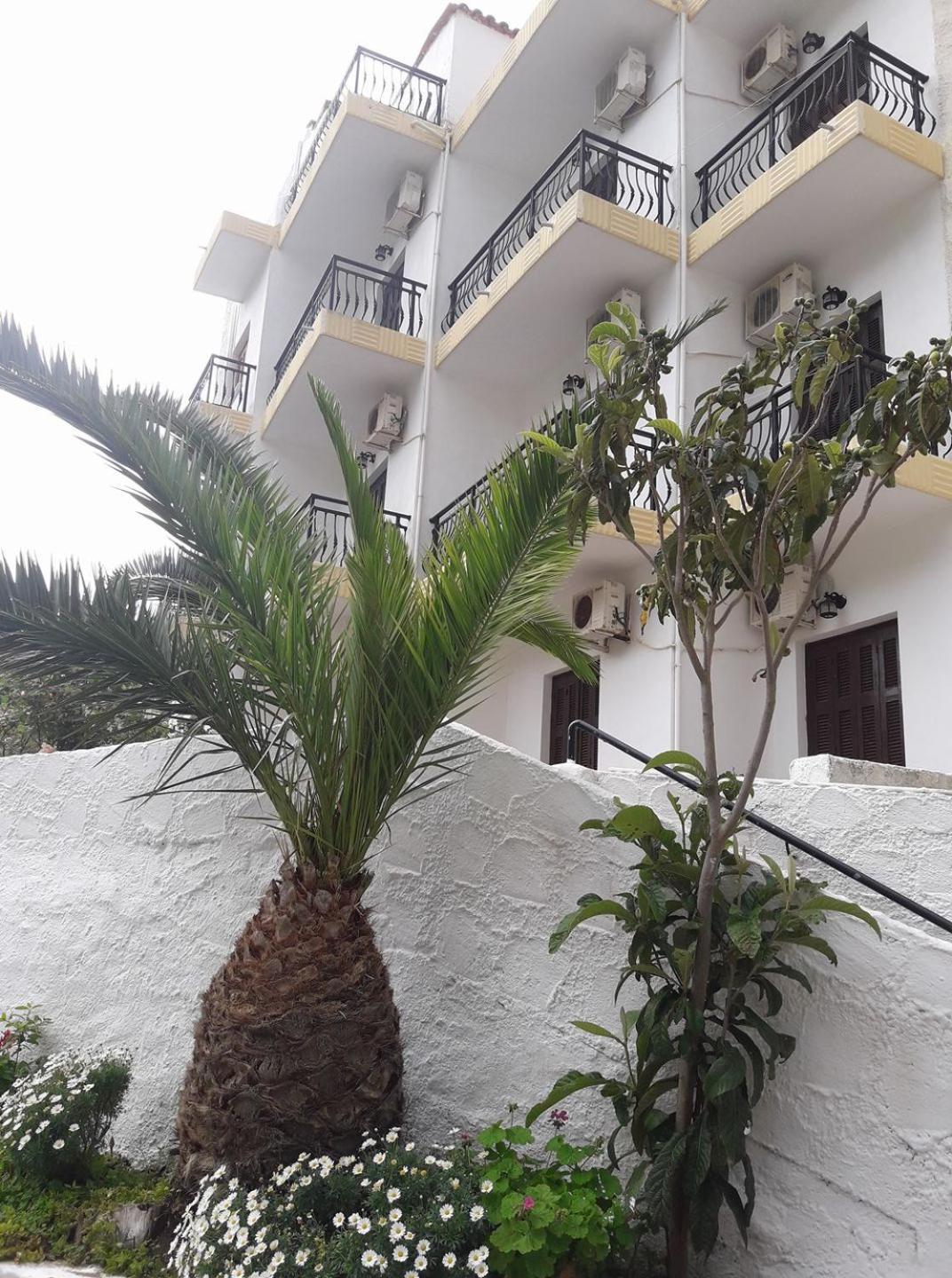 Hotel Rena Ágios Kírykos Kültér fotó