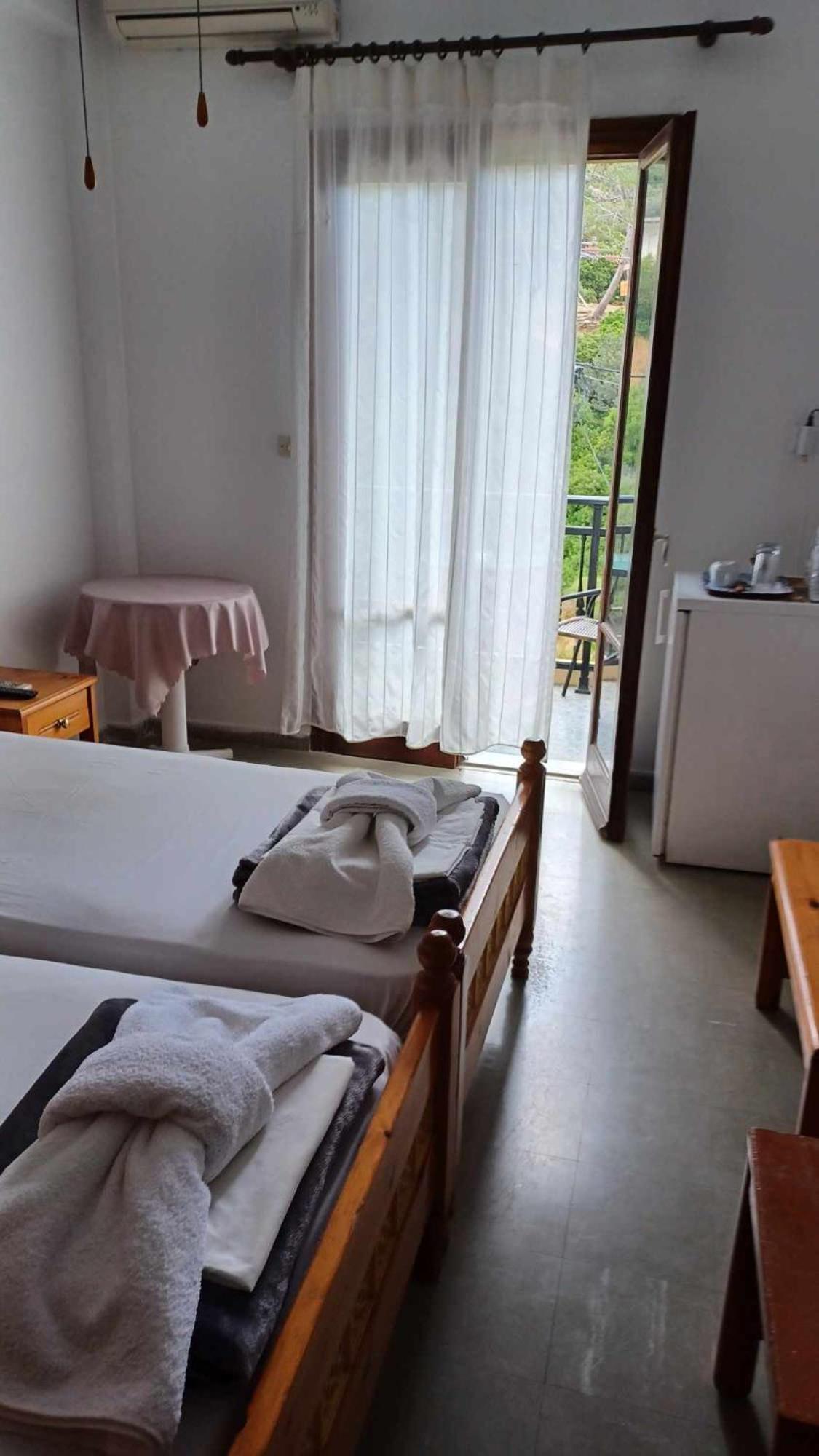 Hotel Rena Ágios Kírykos Kültér fotó